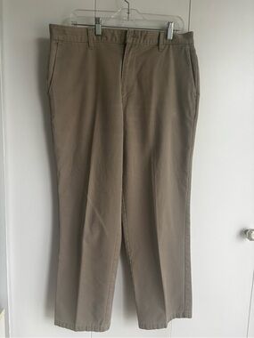 3 for $15😍 Dockers Men's Chino Pants in Light Brown
